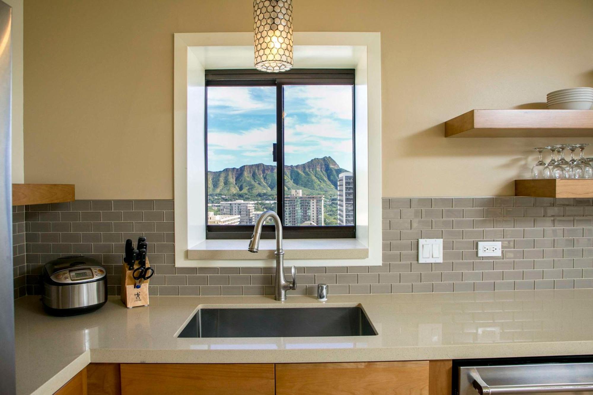 Aston Waikiki Beach Tower Honolulu Kültér fotó A kitchen with a single-bowl sink